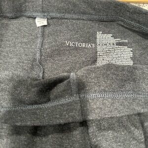 Victoria's Secret Charcoal Pullover